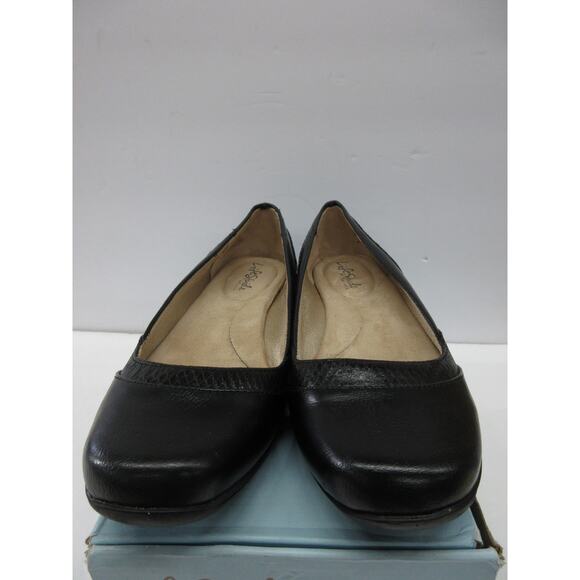 Used Life Stride authentic Women\'s Deja Vu Shoe (Black, Size 9 M US)